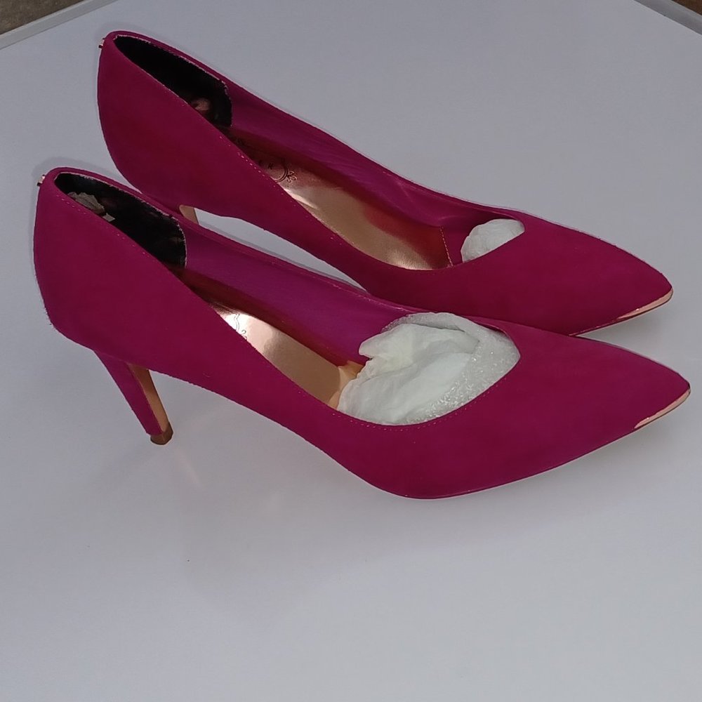 Ted Baker London Suede Pump Heels - Picture 3 of 13